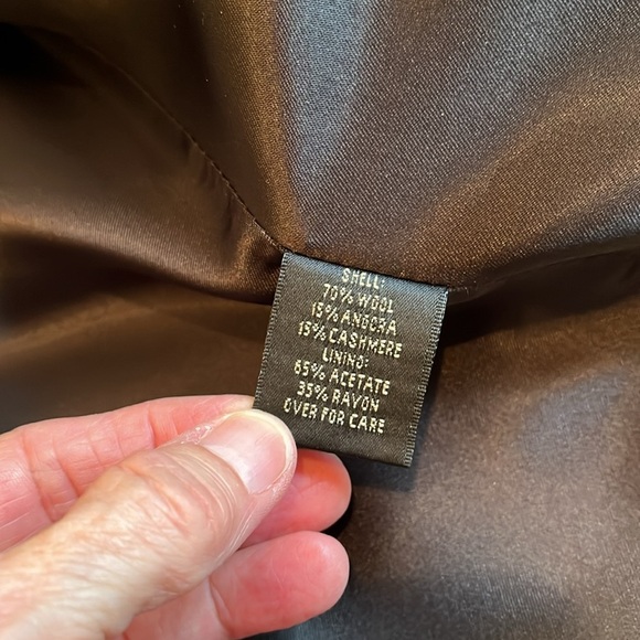 St. John Wool Cashmere Coat Women’s 6 
Black Logo Buttons Italy Classic Luxury - Picture 7 of 17